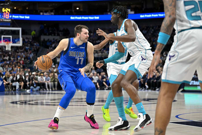 Luka Doncic, Dallas Mavericks, Charlotte Hornets